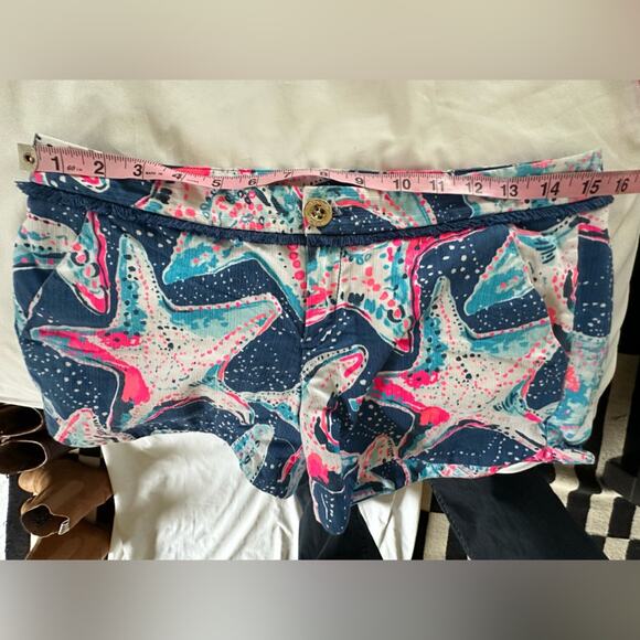 Lilly Pulitzer Indigo Star Struck Adie Shorts Sz 2‎ - Perfect condition - Picture 4 of 10